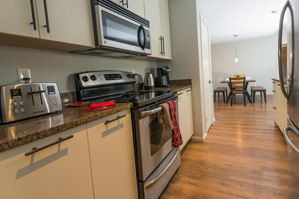 Nova Suites Inc. Halifax Extérieur photo