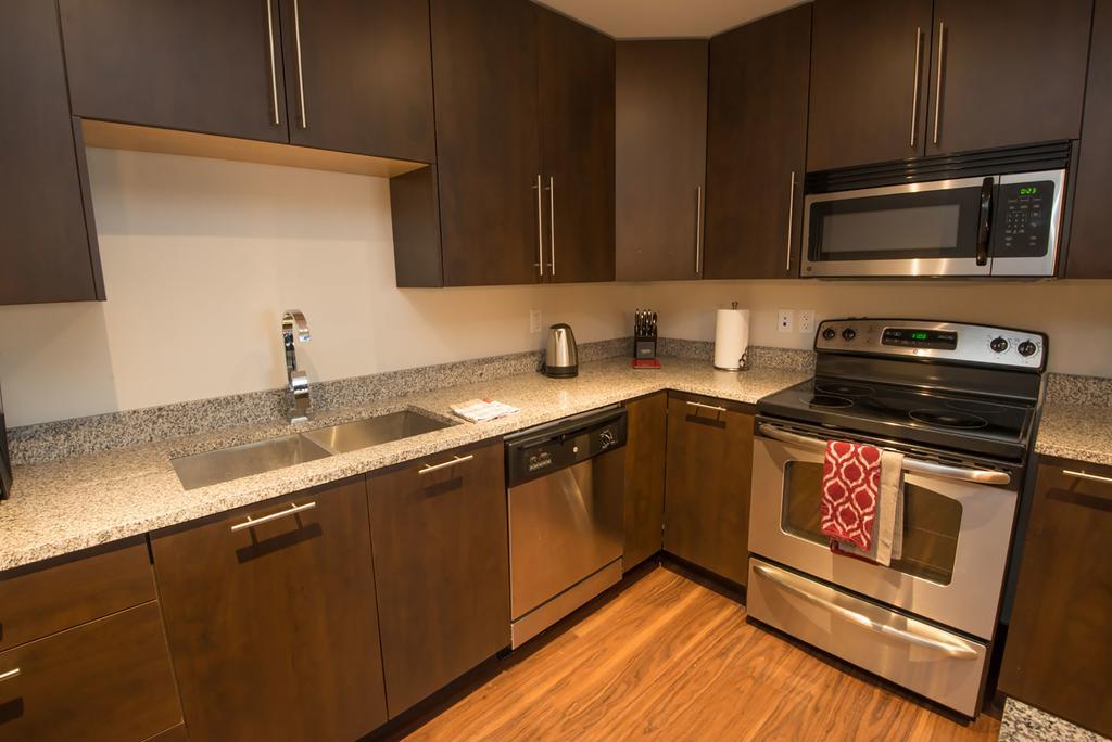 Nova Suites Inc. Halifax Extérieur photo