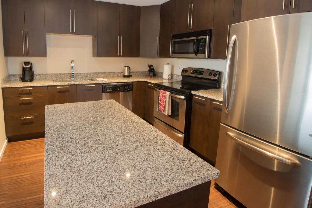 Nova Suites Inc. Halifax Extérieur photo